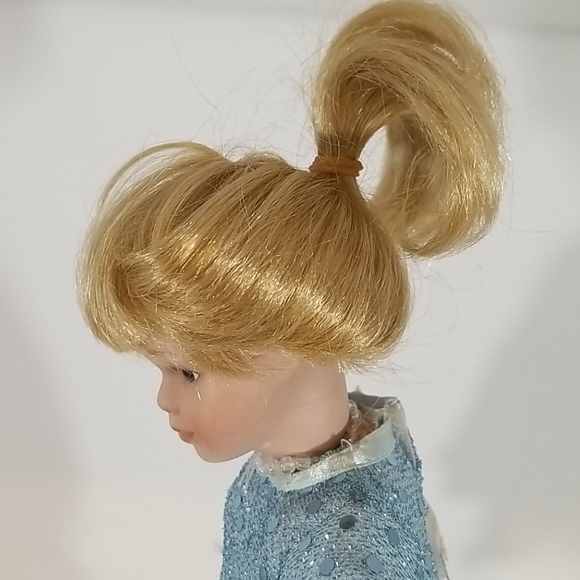 Seymour Mann Story Book Col. Tinker Bell Doll - Picture 6 of 10